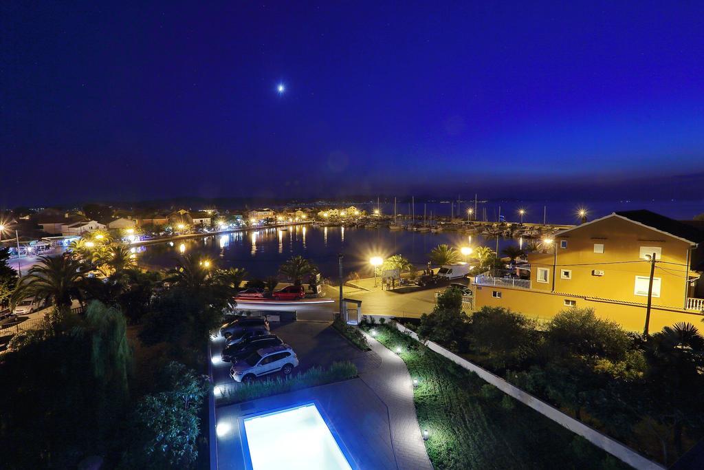Luxury Apartments Sikiric With Fantastic View On The Sea Bibinje Exteriör bild