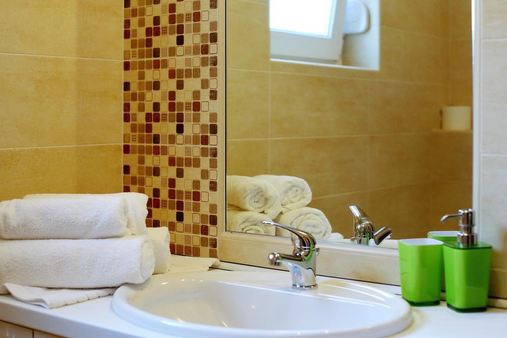 Luxury Apartments Sikiric With Fantastic View On The Sea Bibinje Exteriör bild