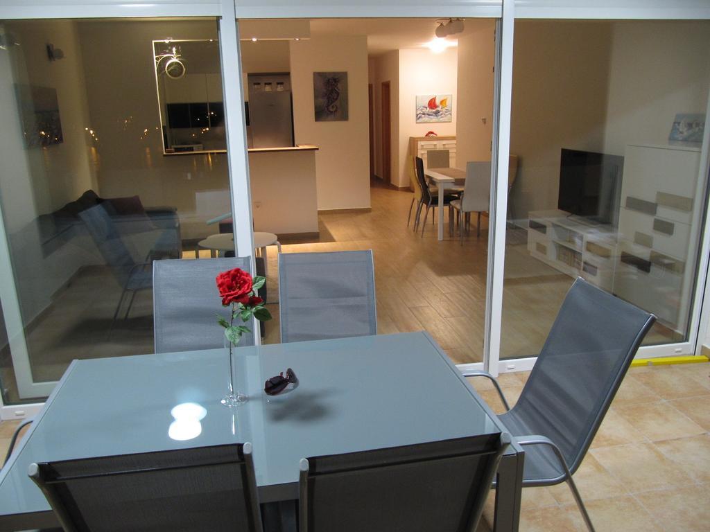 Luxury Apartments Sikiric With Fantastic View On The Sea Bibinje Exteriör bild
