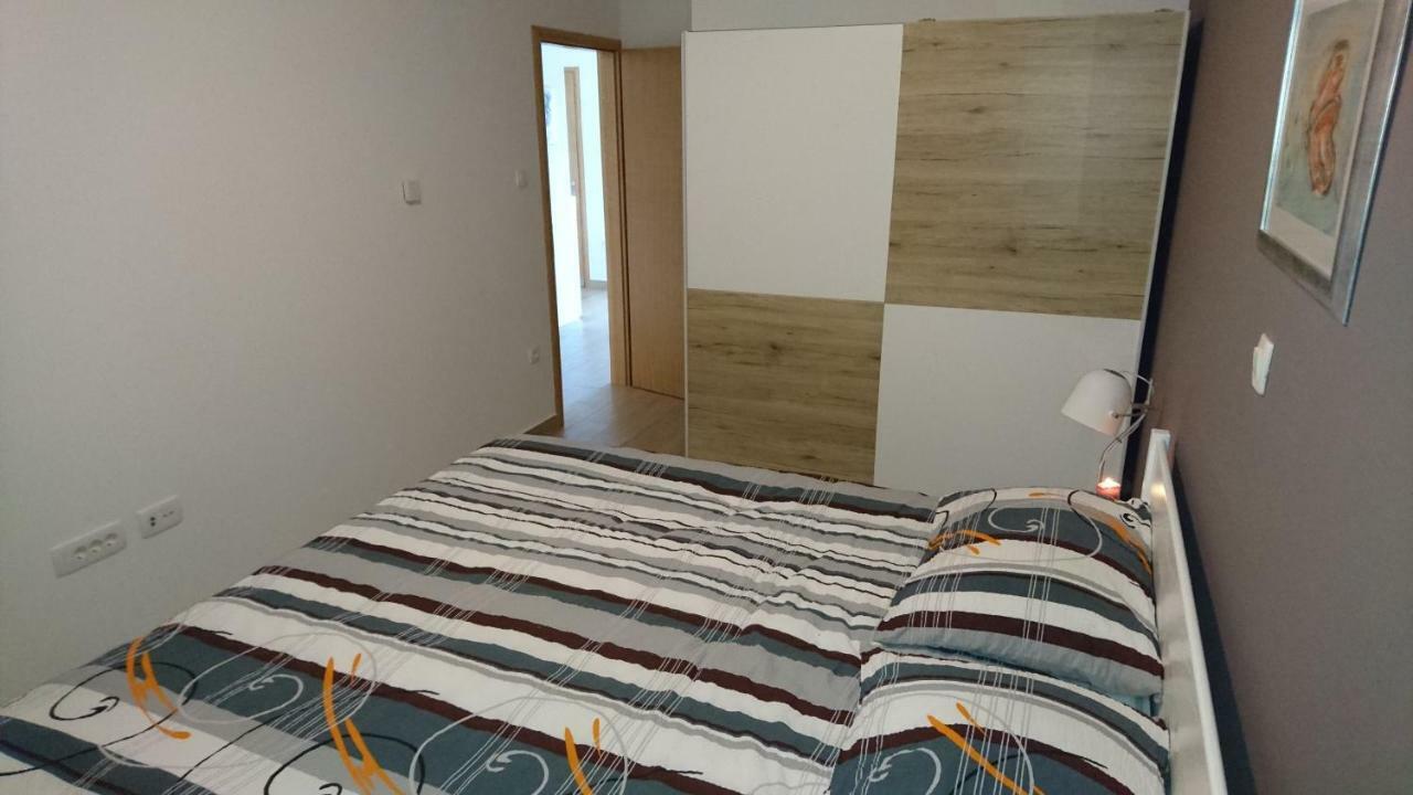 Luxury Apartments Sikiric With Fantastic View On The Sea Bibinje Exteriör bild