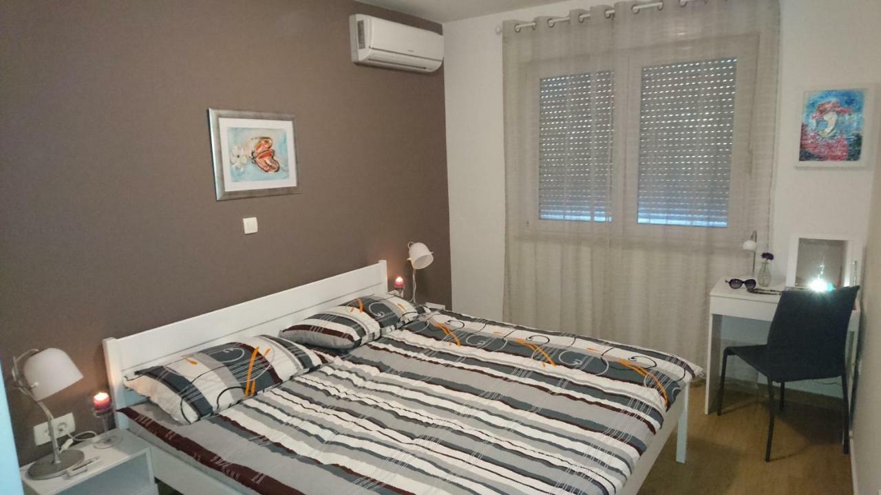Luxury Apartments Sikiric With Fantastic View On The Sea Bibinje Exteriör bild